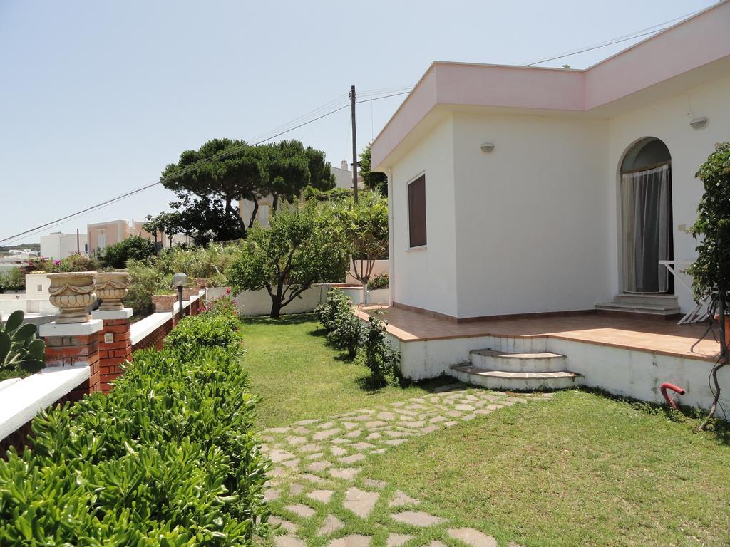 Chiaia Apartments Понца Екстериор снимка